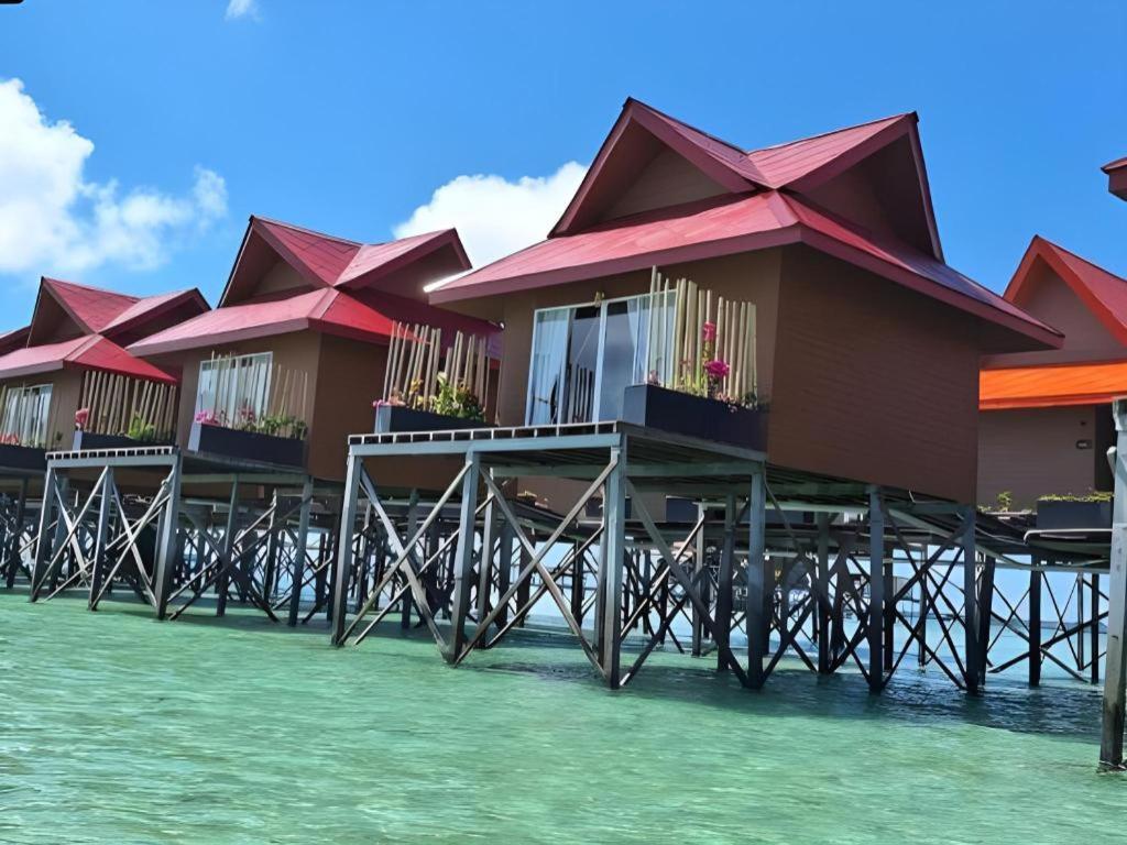 Sand Bay Resort Semporna Exterior foto